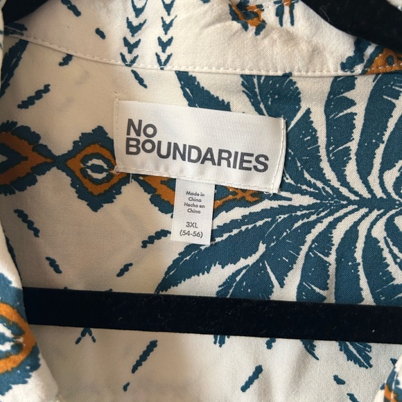 Men’s button down - Picture 2 of 2